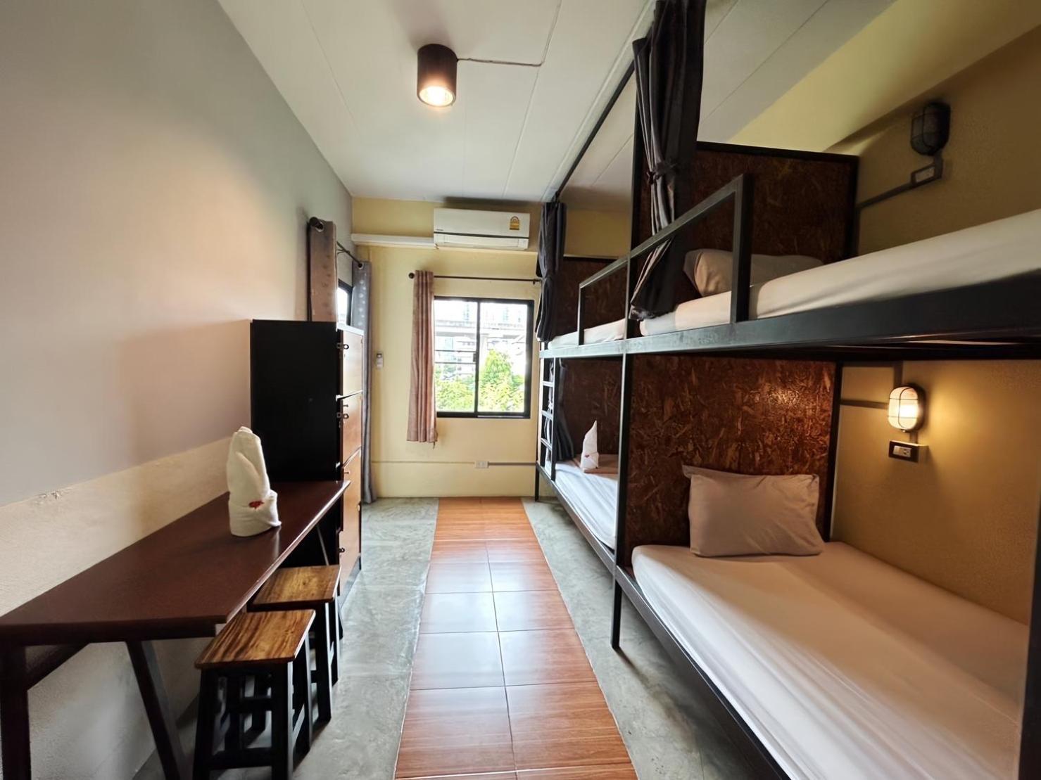Hide Bangkok Hostel Dış mekan fotoğraf