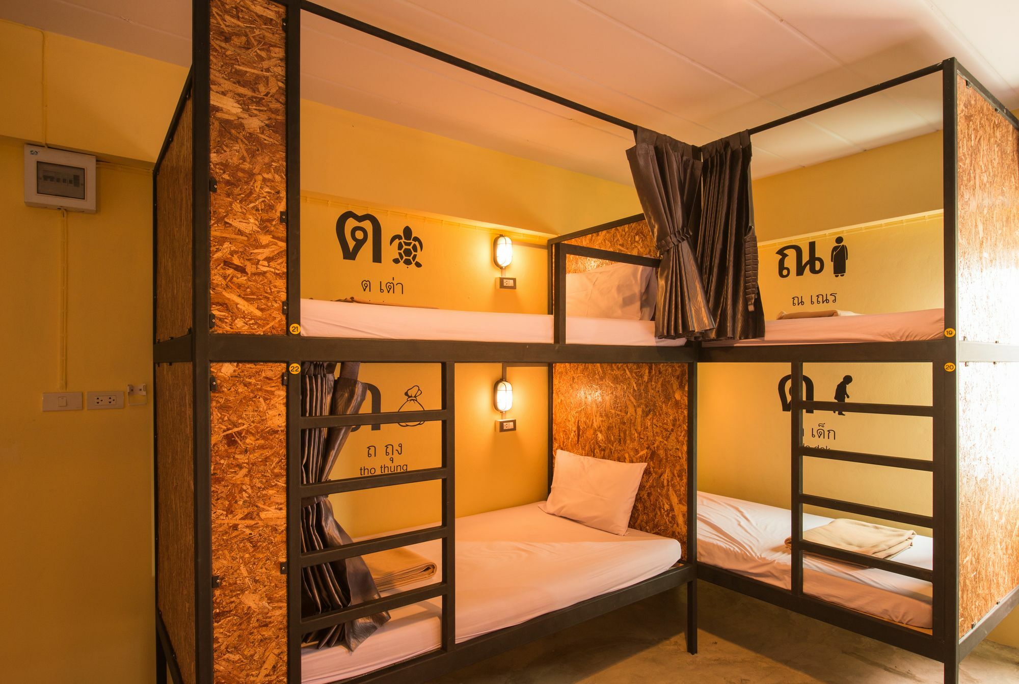 Hide Bangkok Hostel Dış mekan fotoğraf